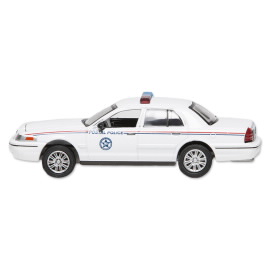 Ford Crown Victoria, White